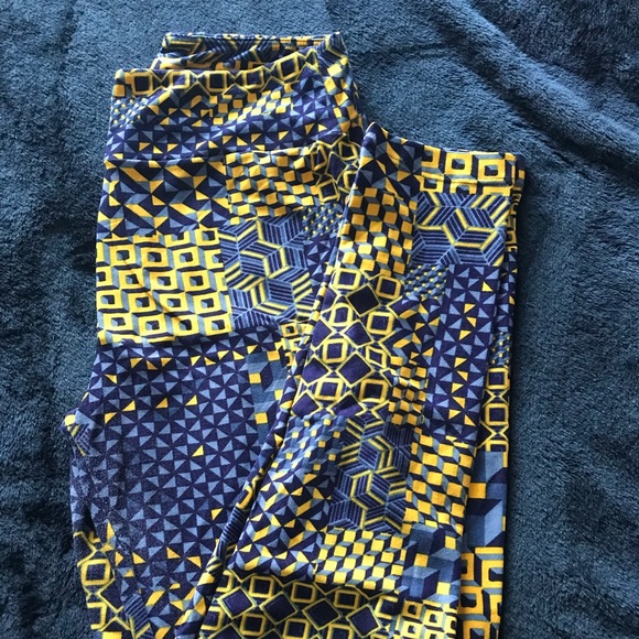 Lularoe leggings - Picture 1 of 2